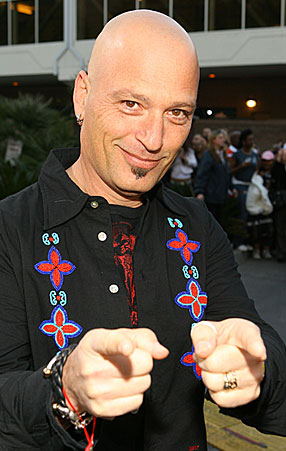 Happy birthday Howie Mandel I'm sending positive vibes your way on this 